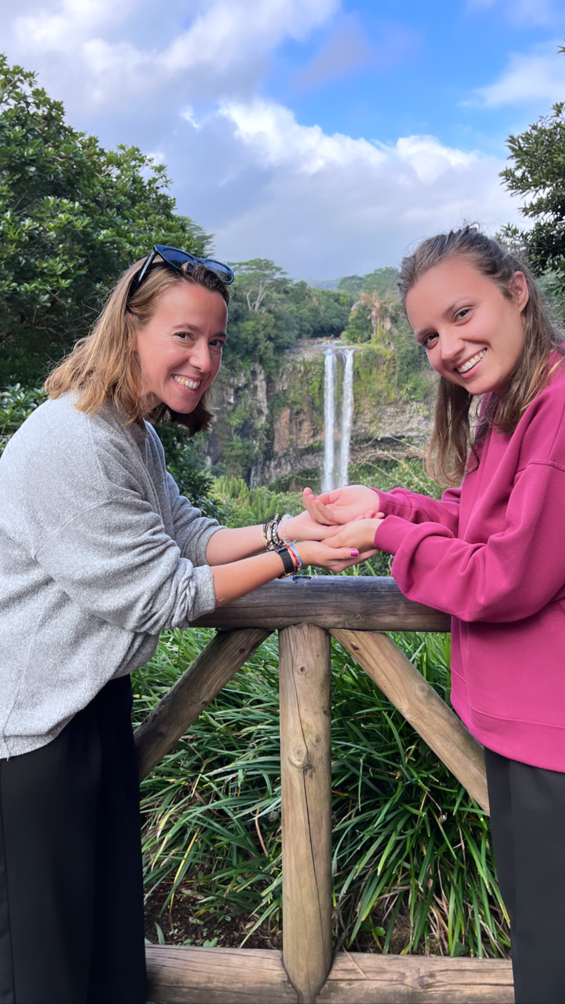 8506B098-EA83-4DBC-B151-9F8FE11231AE