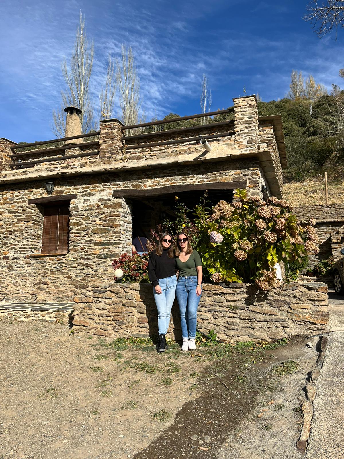 8a0a438c-6086-471b-a3b5-8ced27d2b71d